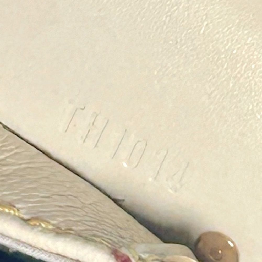 Louis Vuitton Suhali L'Aimable Leather Shoulder Handbag White (Ivory) - Picture 15 of 15
